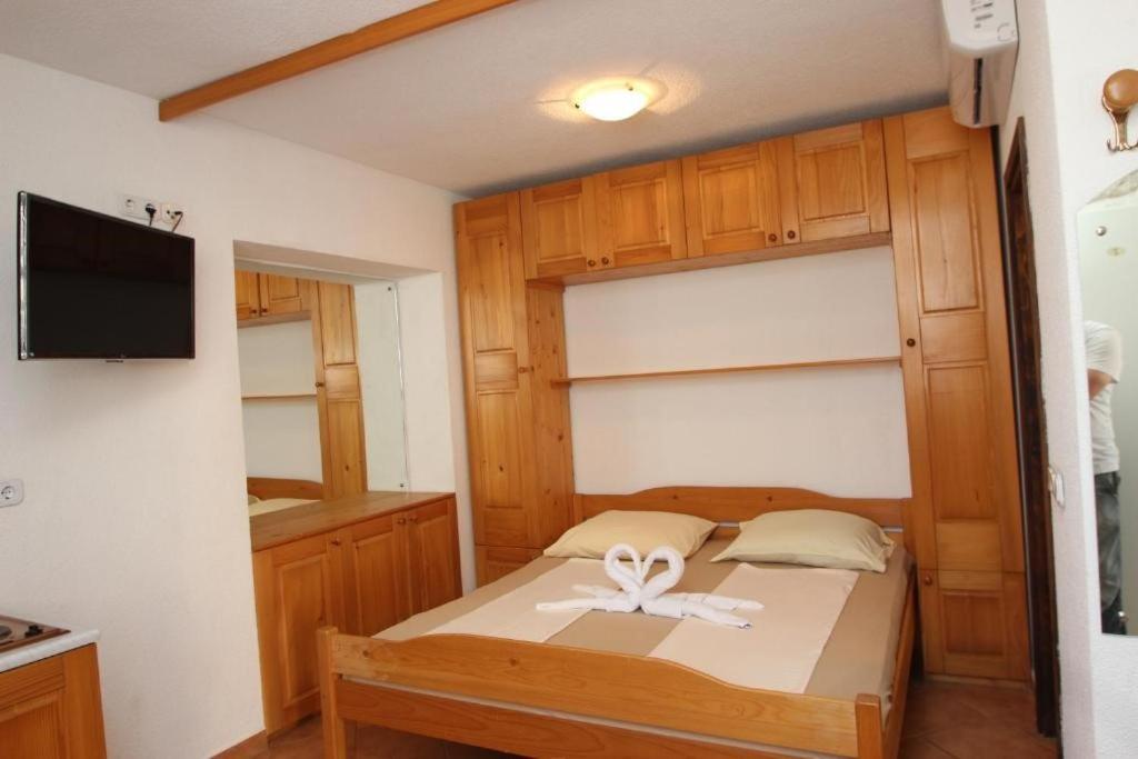 Lovely Studio Apartments Mali Raj Vrsar Zewnętrze zdjęcie